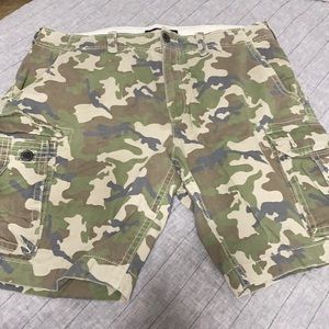 American Eagle Camo Cargo